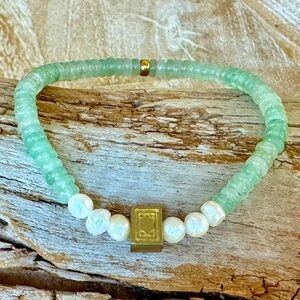 Mahjong bracelet- green adventurine rondelle beads with mahjong tile bead